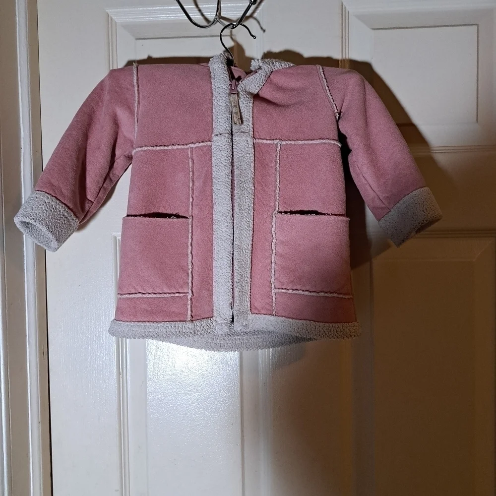 Old navy hooded coat size 18 to 24 months 5/$25